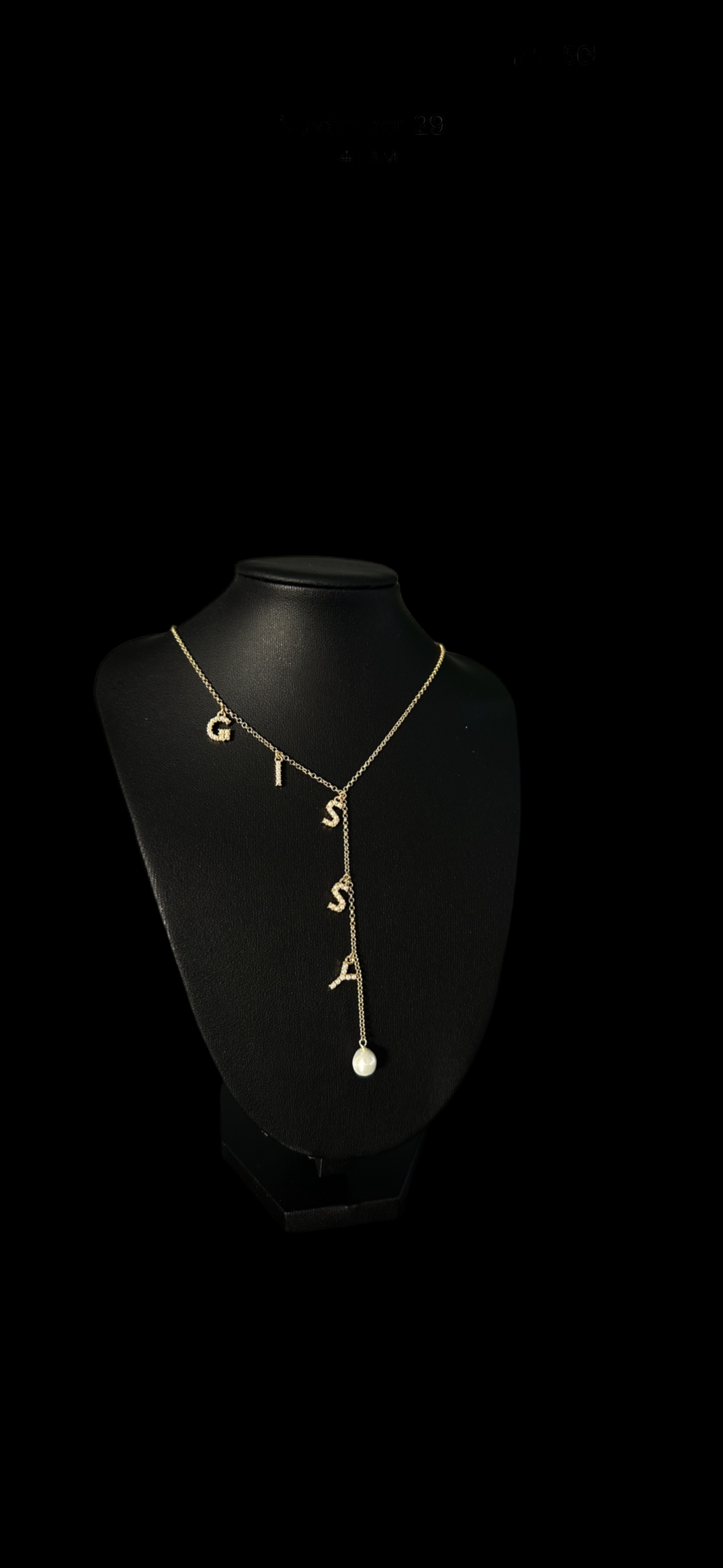 MOM Necklace