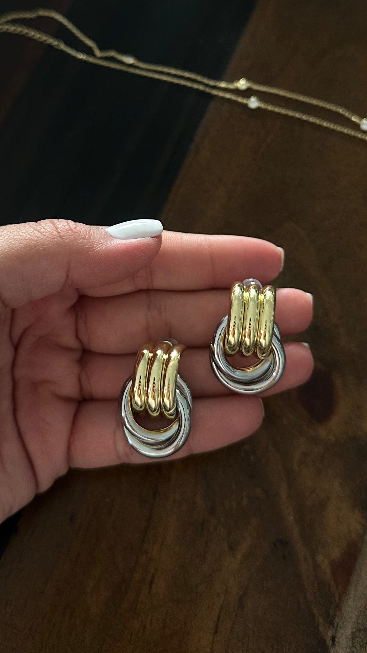 Knot Swing Hoops